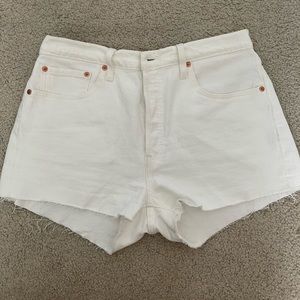 Levi 501 White Shorts